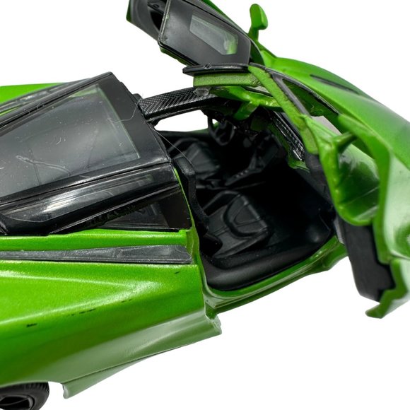 Kinsmart McLaren 720 S Model Car Silver 1/36 Scale KT5403 Diecast Pull Back Acti - Picture 10 of 12